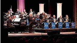 Artist Glenn Miller Orchestra